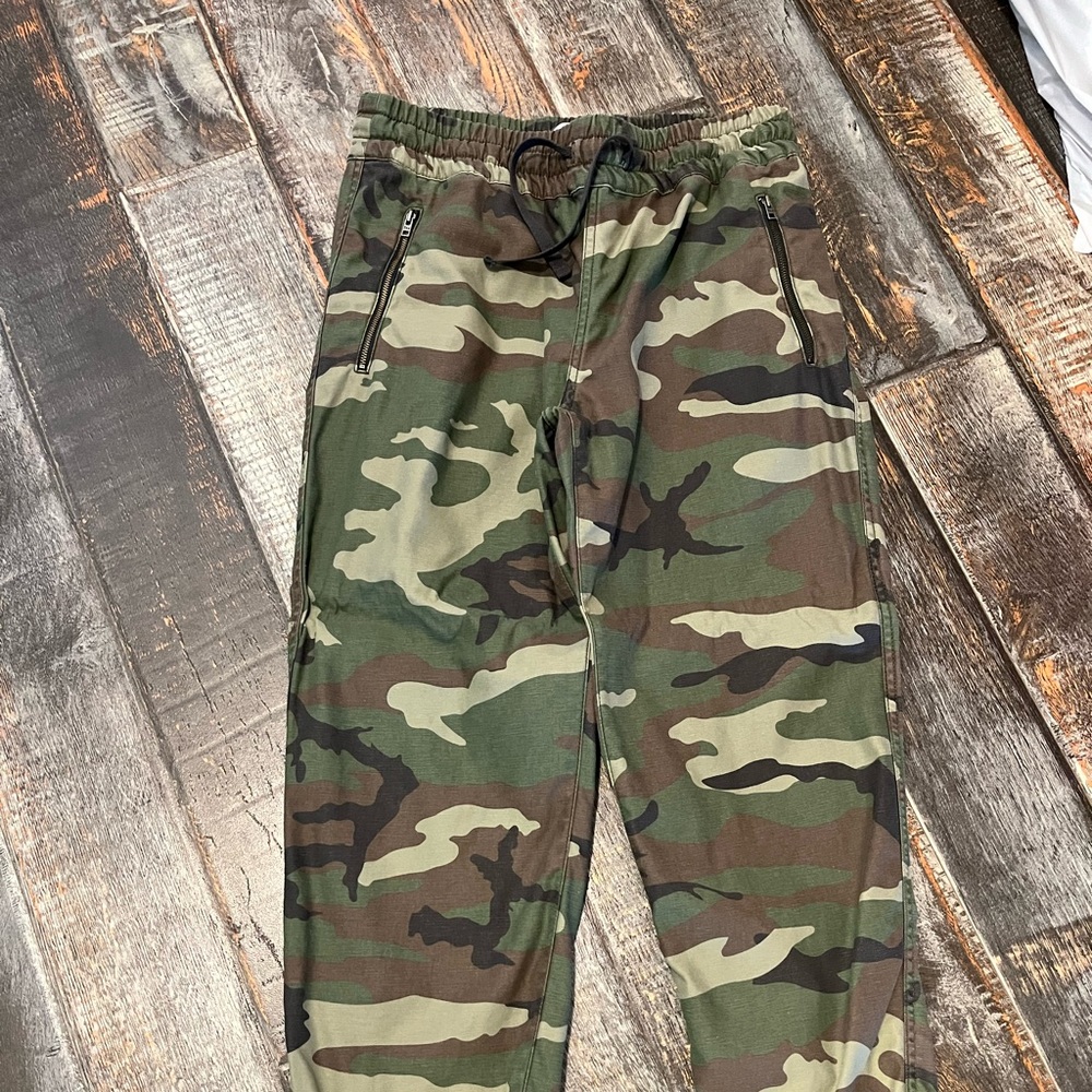 TNA camo Alix pant/jogger